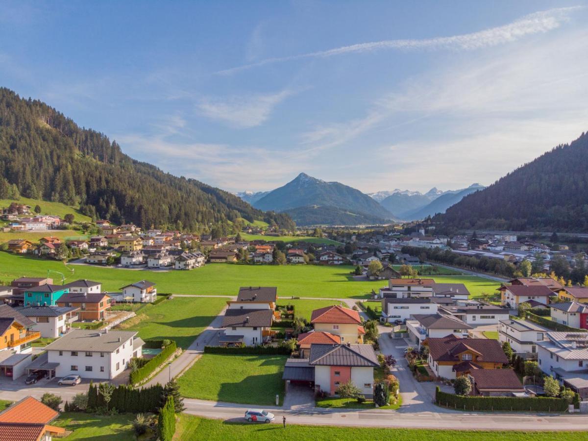 Holiday Home Happy By Interhome Eben Im Pongau Exteriér fotografie